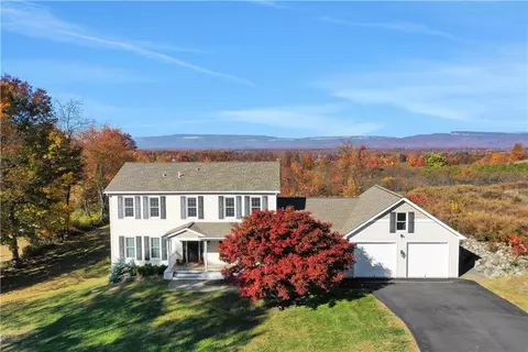11 Palazzo Ln, Highland, NY 12528