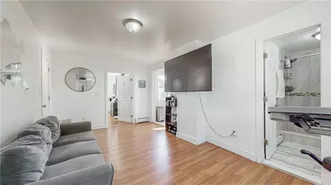 62 Vineyard Ave, Yonkers, NY 10703