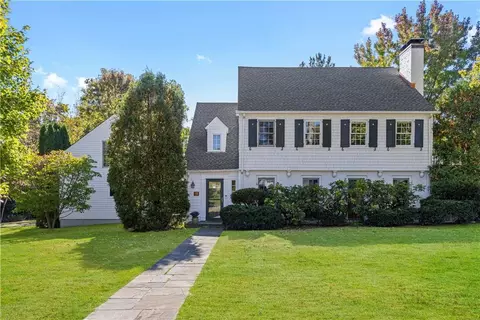 15 Easton Ave, White Plains, NY 10605