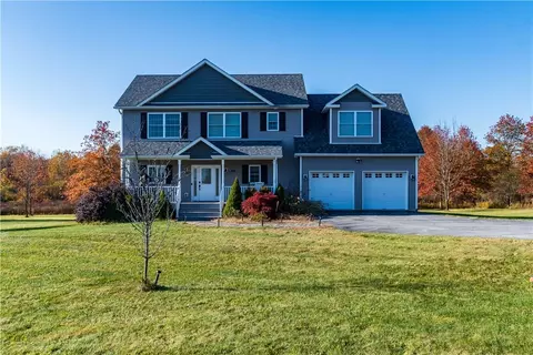 100 Bergen Cir, Wawayanda, NY 10973