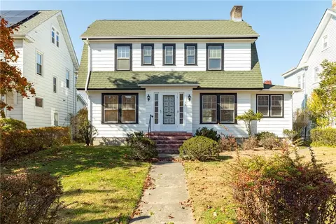 10 Wilbur Blvd, Poughkeepsie, NY 12603