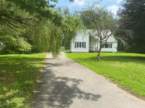58 Trestle Ln, Clinton, NY 12514