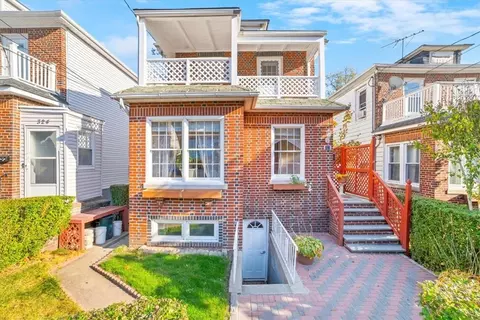 322 Sommerville Pl, Yonkers, NY 10703