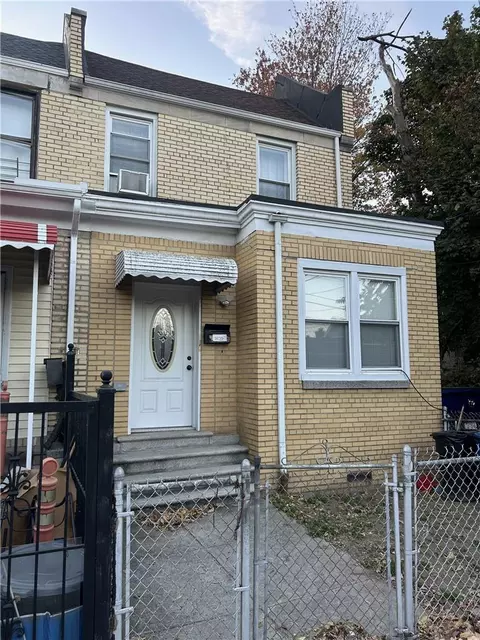 3735 Rombouts Ave, New York, NY 10466