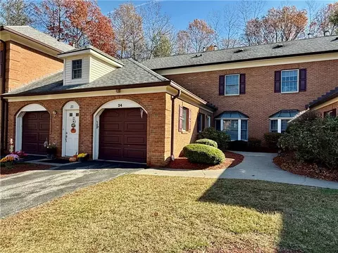 24 Westbrook Rd #24, Newburgh, NY 12550