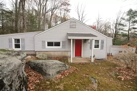 110 East St, Lewisboro, NY 10590