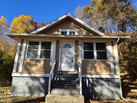 1693 Route 292, Beekman, NY 12531