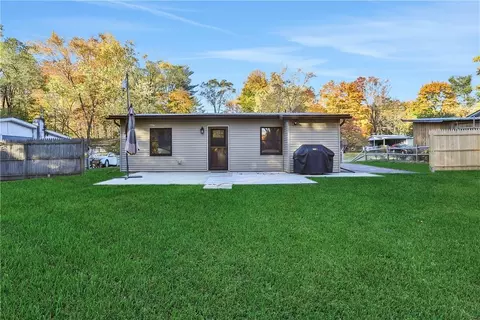 17 Harder Rd, Woodstock, NY 12498