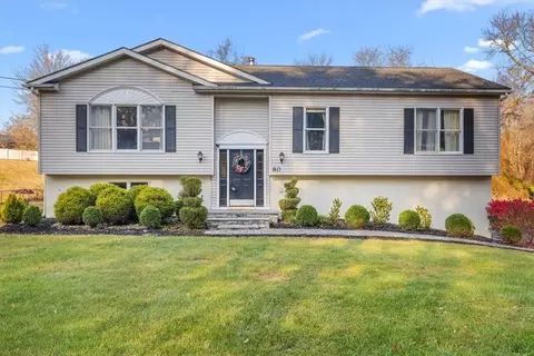 80 Moores Hill Rd, New Windsor, NY 12553