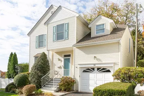 10 Lakeside, Mount Pleasant, NY 10595