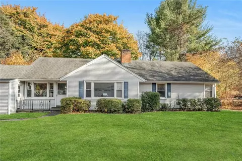 15 Park Ave, Lewisboro, NY 10526