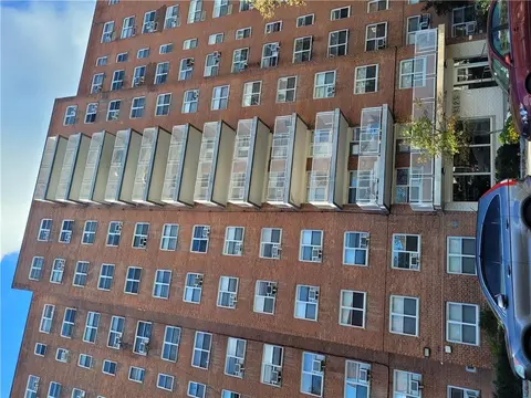 3125 Tibbett #8C, New York, NY 10463