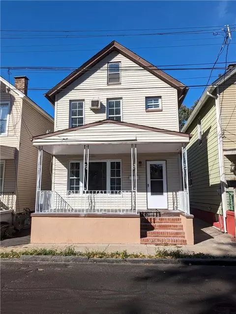 7 Elks Dr, Haverstraw, NY 10927
