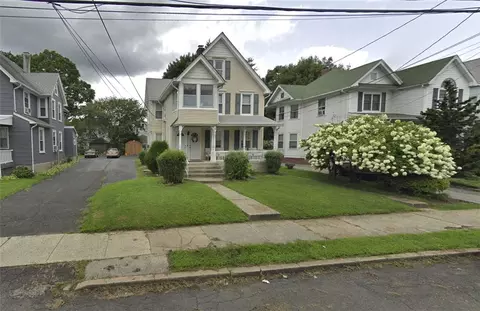 11 Prairie Ave, Ramapo, NY 10901