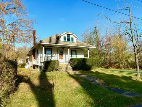 16 Yetter Ln, Deerpark, NY 12780