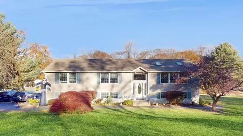 5 Mill Ct # B, Cortlandt, NY 10567