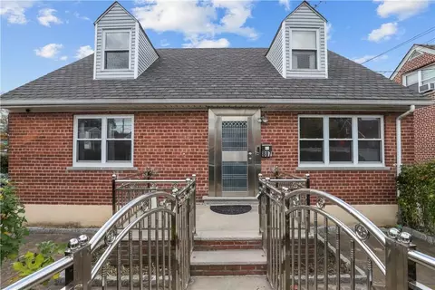 807 Swinton Ave, New York, NY 10465