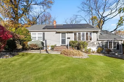 68 Christine Ln, Orangetown, NY 10983