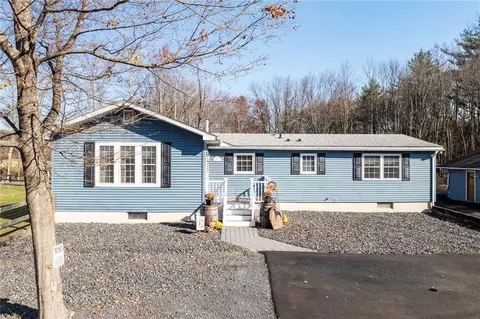 2654 County Route 1, Greenville, NY 12771