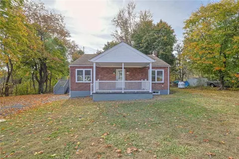 23 Hillside Ave, New Windsor, NY 12553