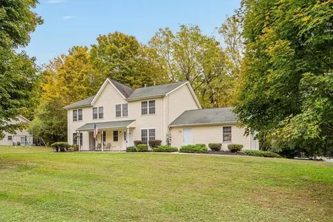 421-423 Kings Hwy, Warwick, NY 10990