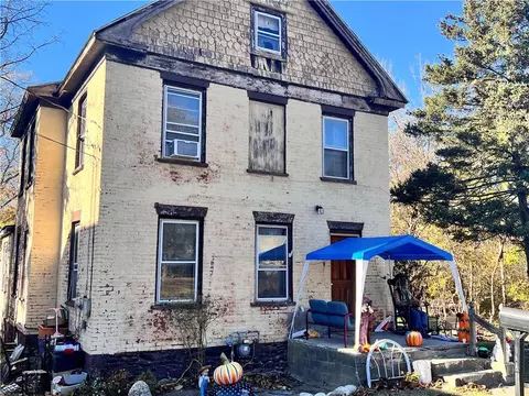 9 Frost Ln, Cornwall, NY 12518