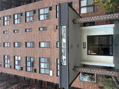 632 Warburton Ave #1G, Yonkers, NY 10701