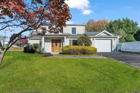 35 Beaver Hill Rd, Greenburgh, NY 10523