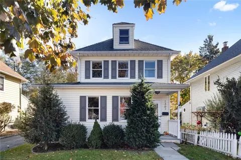 1307 Henry Ave, Mamaroneck, NY 10543