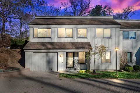 69 Heritage Hls #A, Somers, NY 10589