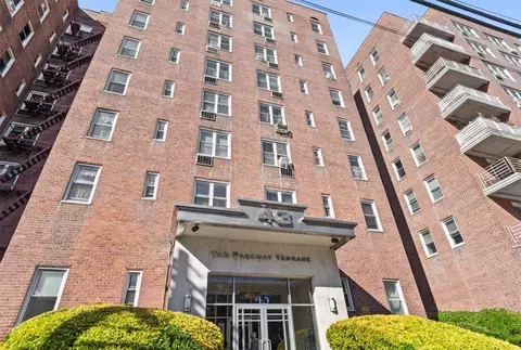 43 Bronx River Rd #8L, Yonkers, NY 10704