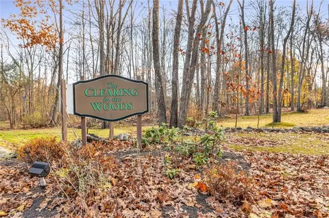 609 Drew Ln #609, Carmel, NY 10512