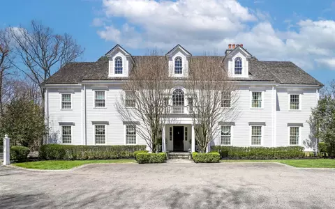23 Rock Shelter, Lewisboro, NY 10597