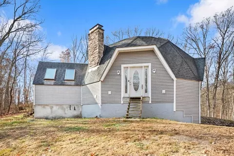 271 Berea Rd, Walden, NY 12586