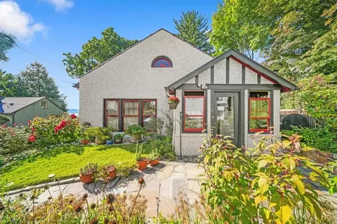 18 Hunter Pl, Cortlandt, NY 10520
