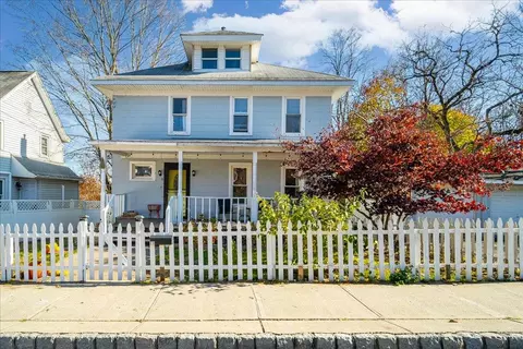 11 Ridge Ave, Walden, NY 12586