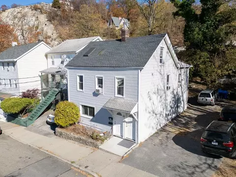426 Main St, Peekskill, NY 10566
