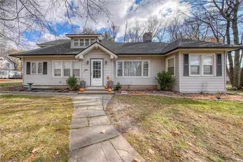 47 Lakewood Ave, Thompson, NY 12701