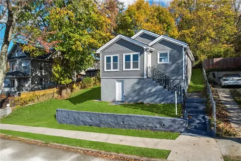 120 Belknap Ave, Yonkers, NY 10710