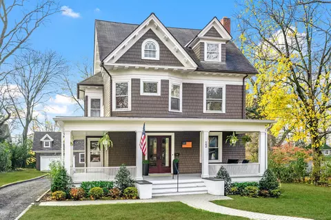13 Winslow Rd, White Plains, NY 10606