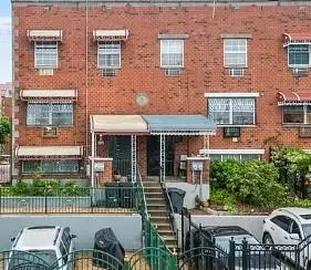 850 E 176th St, New York, NY 10460