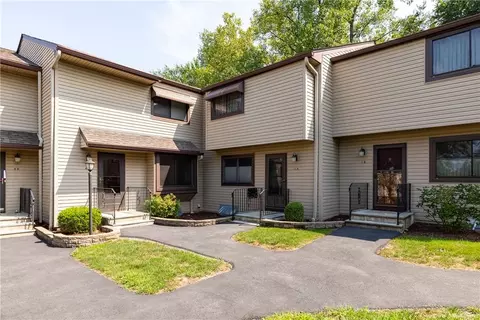 4 Downing Pl #G, Poughkeepsie, NY 12603