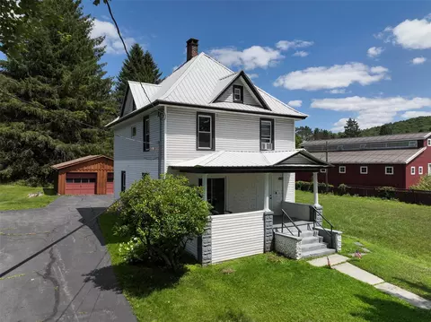 678 Old Route 17, Rockland, NY 12758