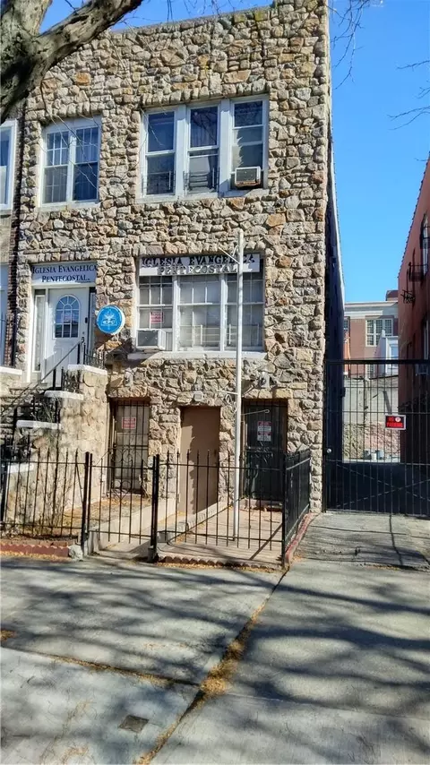 1330 Elder Ave, New York, NY 10472