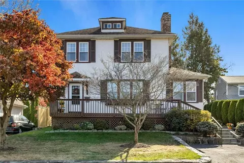 114 Amsterdam Ave, Mount Pleasant, NY 10532
