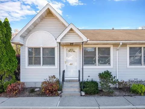 222 Hubert Humphrey Dr, Ramapo, NY 10977