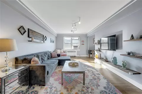 90 Bryant Ave #F4A, White Plains, NY 10605