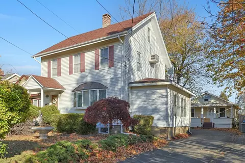 9 Teneyck St, Stony Point, NY 10980