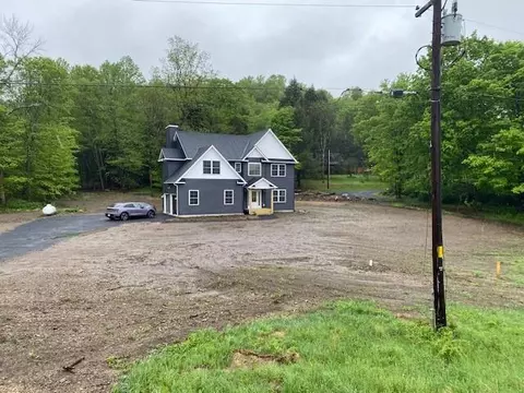 257 Pine Hill Rd, Minisink, NY 10998