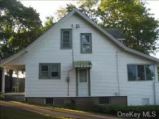 12 Longview Rd, Poughkeepsie, NY 12603 photo 1